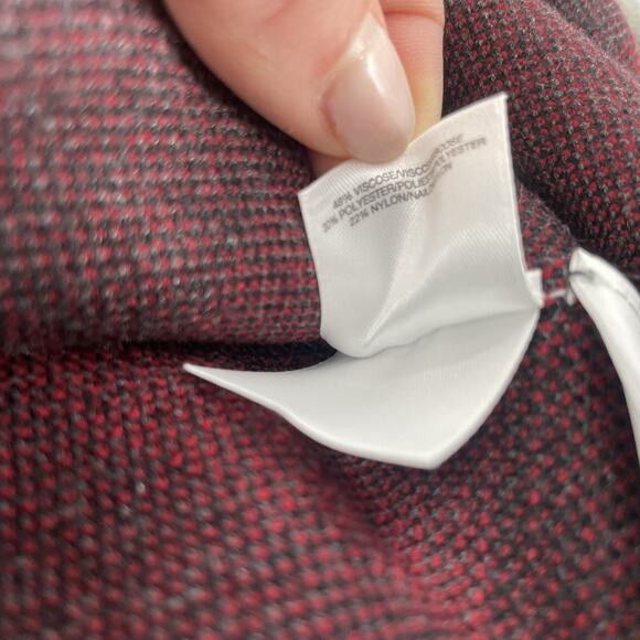 NWT Anne Klein Long Sleeve Red Sweater Womens Medium Plaid Pullover $99 MSRP - Picture 8 of 8